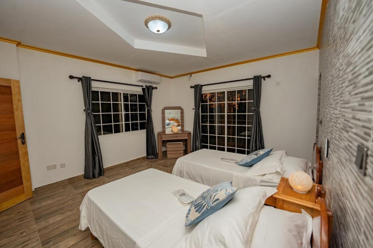 Paradise Breeze Apartment Misere Exterior foto